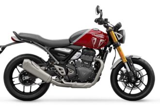 लोकप्रिय Triumph Speed 400 बाइक पर 10,000 रुपये की छूट, 31 दिसंबर तक ऑफर